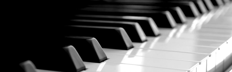 Guitar and Piano Teacher from Cardiff